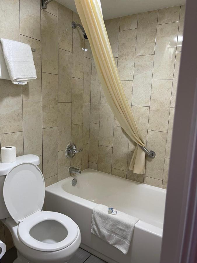 Deluxe Inn West Memphis Exteriör bild