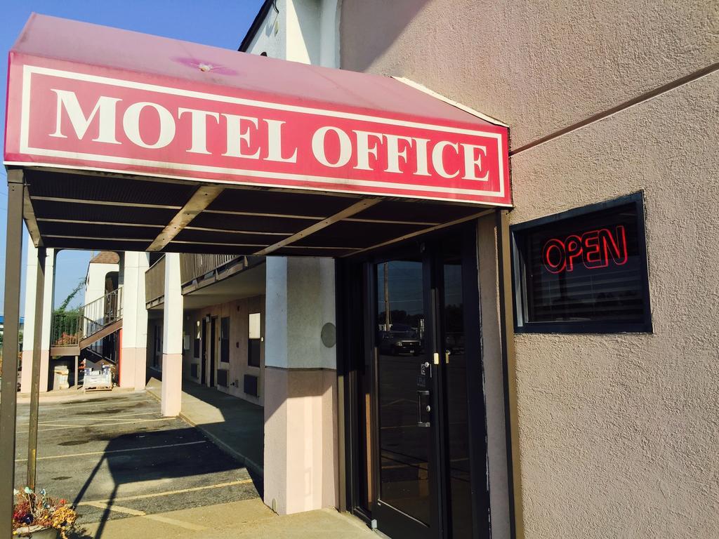 Deluxe Inn West Memphis Exteriör bild